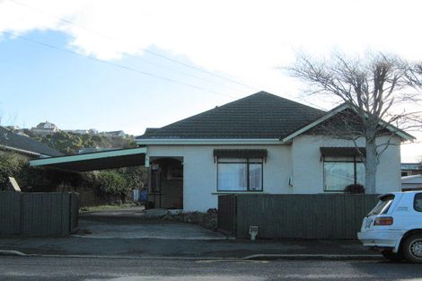 Photo of property in 15 Coughtrey Street, Saint Clair, Dunedin, 9012