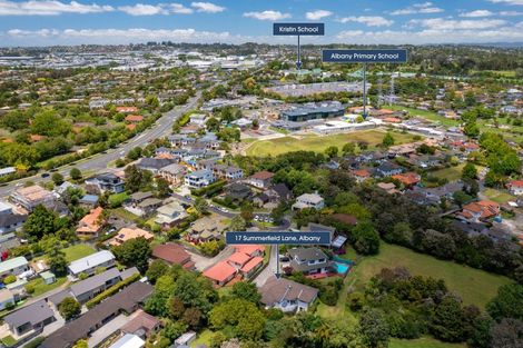 Photo of property in 17 Summerfield Lane, Albany, Auckland, 0632