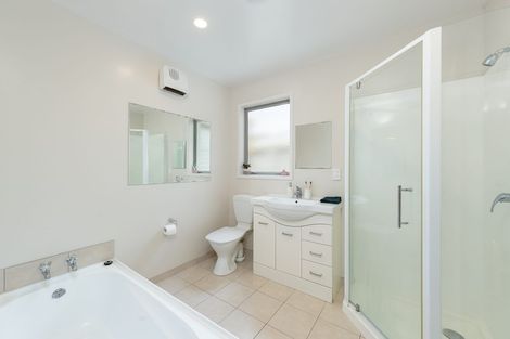 Photo of property in 39b Mexted Crescent, Ranui, Porirua, 5024