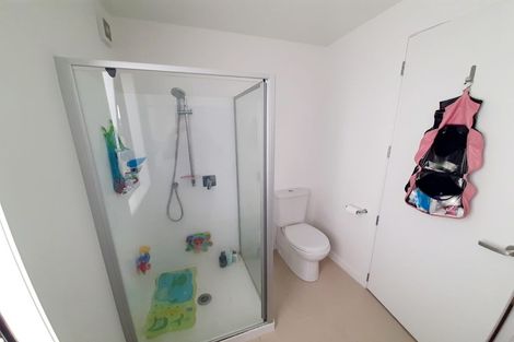 Photo of property in 11/50 Ocean View Road, Northcote, Auckland, 0627