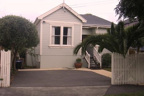 Photo of property in 46 Paice Avenue, Sandringham, Auckland, 1025