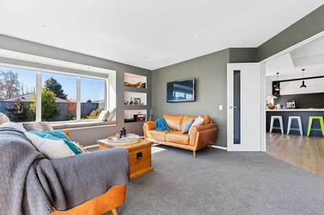 Photo of property in 10 Amy Place, Rangiora, 7400