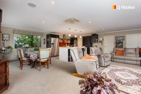 Photo of property in 11 Reid Avenue, Mosgiel, 9024