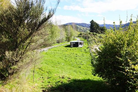 Photo of property in 33 Ratadale Road, Reikorangi, Waikanae, 5391