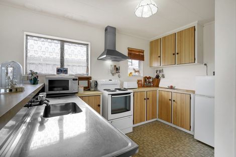 Photo of property in 14a Marchant Place, Westown, New Plymouth, 4310