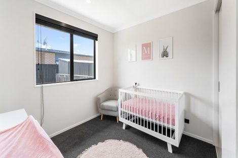 Photo of property in 4 Orawahi Road, Glenbrook, 2681