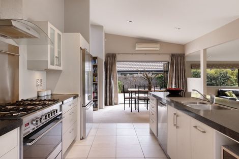 Photo of property in 2 Rochdale Close, Bethlehem, Tauranga, 3110