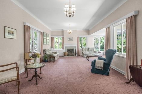 Photo of property in 85 Ludlam Crescent, Woburn, Lower Hutt, 5010