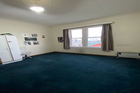 Photo of property in 4 Levy Street, Mount Victoria, Wellington, 6011