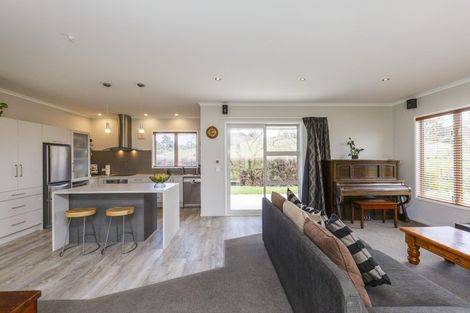 Photo of property in 23 Mount Taylor Drive, Feilding, 4775