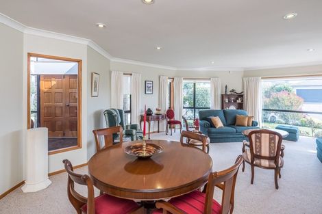 Photo of property in 11 Barrett Drive, Waikanae Beach, Waikanae, 5036