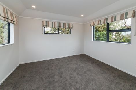 Photo of property in 9 Scandia Court, Hokowhitu, Palmerston North, 4410