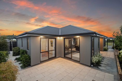 Photo of property in 40 William Deans Drive, Prebbleton, 7604