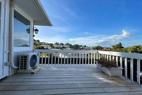 Photo of property in 3 Condliffe Place, New Windsor, Auckland, 0600