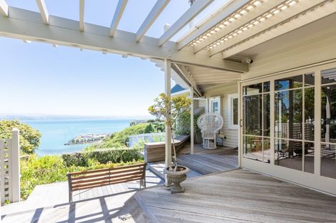 Photo of property in 30 Seapoint Road, Bluff Hill, Napier, 4110