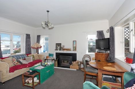 Photo of property in 36 Cuba Street, Marton, 4710