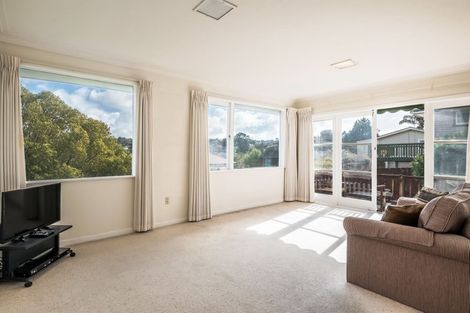 Photo of property in 49 Glencoe Road, Browns Bay, Auckland, 0630