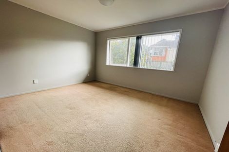 Photo of property in 24 Riverhills Avenue, Pakuranga Heights, Auckland, 2010