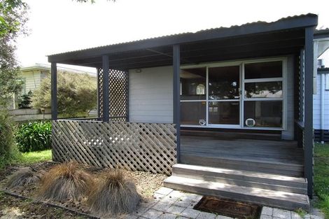 Photo of property in 67 Napier Road, Havelock North, 4130