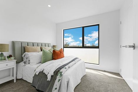Photo of property in 17/17 Barneys Farm Road, Clendon Park, Auckland, 2103