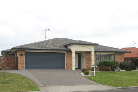 Photo of property in 10 Carlsberg Place, Papamoa Beach, Papamoa, 3118
