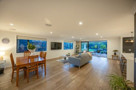 Photo of property in 12 Huffington Place, Feilding, 4702