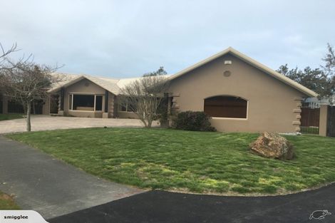 Photo of property in 71 Broadhaven Avenue, Parklands, Christchurch, 8083