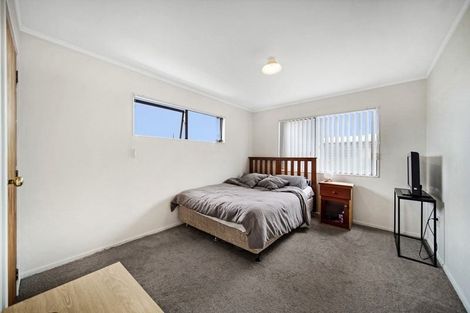 Photo of property in 24 Wickman Way, Mangere East, Auckland, 2024