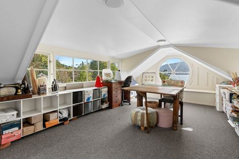 Photo of property in 11 Howard Street, Macandrew Bay, Dunedin, 9014