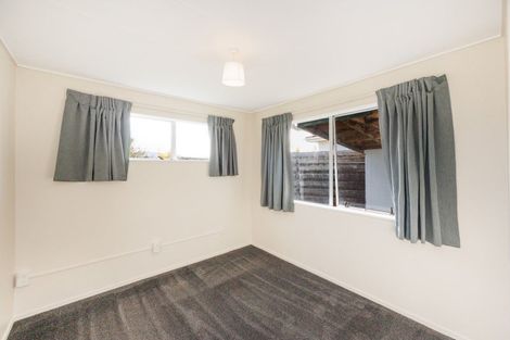 Photo of property in 41 Acacia Street, Kelvin Grove, Palmerston North, 4414