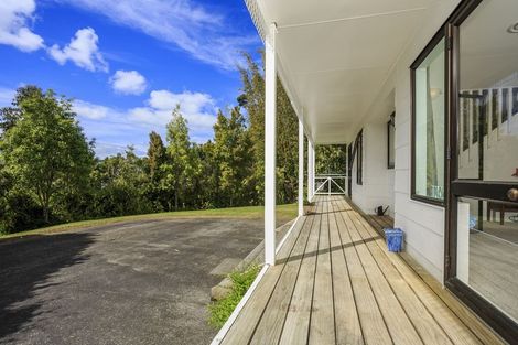 Photo of property in 52a Sunnyside Road, Sunnyvale, Auckland, 0612