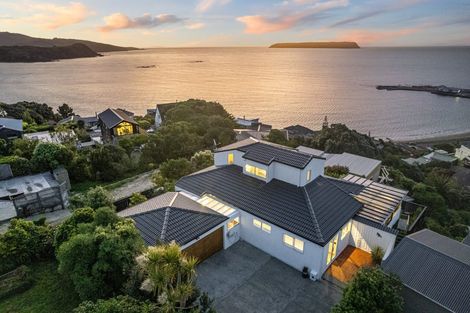 Photo of property in 120a Motuhara Road, Plimmerton, Porirua, 5026