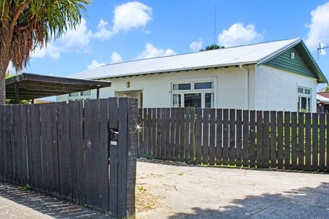 Photo of property in 197 College Street, West End, Palmerston North, 4412