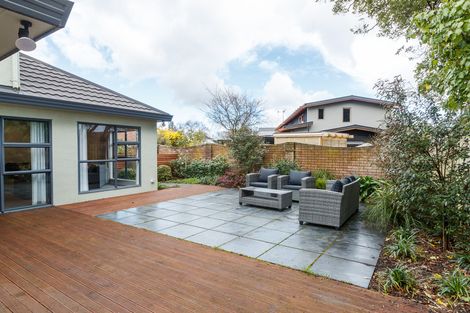 Photo of property in 9 Scandia Court, Hokowhitu, Palmerston North, 4410