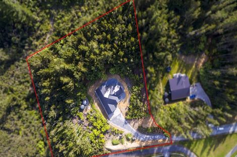 Photo of property in 60 Crest Road, Akatarawa, Upper Hutt, 5372