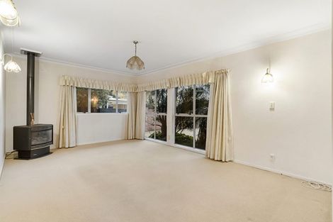 Photo of property in 9 Argo Drive, Half Moon Bay, Auckland, 2012