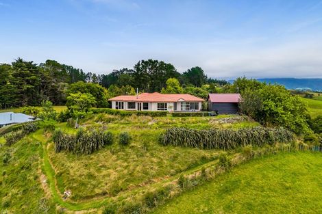 Photo of property in 171 Sealy Road, Omata, New Plymouth, 4374