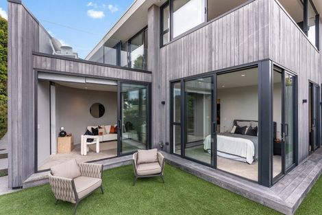 Photo of property in 73 West End Road, Westmere, Auckland, 1022