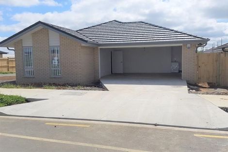 Photo of property in 40 Rainsford Road, Pukekohe, 2120