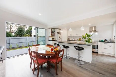 Photo of property in 5a Aokautere Drive, Fitzherbert, 4410