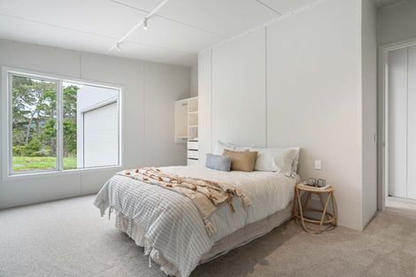 Photo of property in 6 Inspired Way, Pauanui, 3579