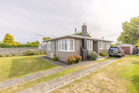 Photo of property in 21 Rira Street, Marton, 4710