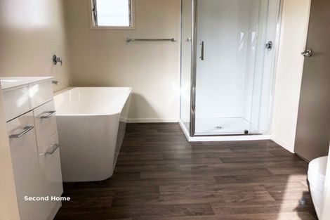 Photo of property in 1218 State Highway 16, Waimauku, 0883