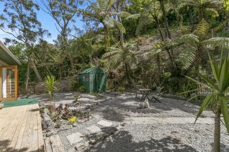 Photo of property in 5 Gaskill Grove, Harbour View, Lower Hutt, 5010