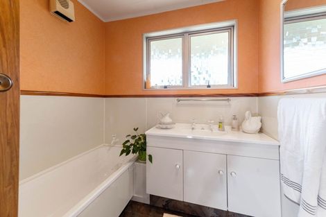 Photo of property in 73 Jackson Road, Hamurana, Rotorua, 3096