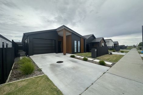 Photo of property in 7 Central Street, Papamoa, 3118