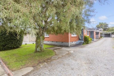 Photo of property in Kauri Flats, 2/1005 Fergusson Drive, Ebdentown, Upper Hutt, 5018