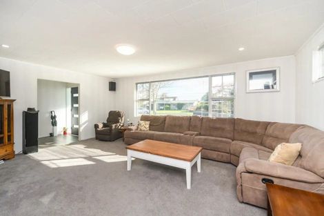 Photo of property in 17 Anaru Place, Awapuni, Palmerston North, 4412