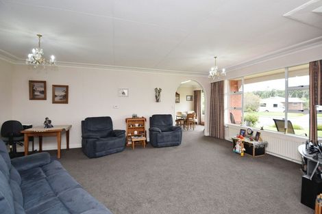 Photo of property in 147 Gladstone Terrace, Gladstone, Invercargill, 9810