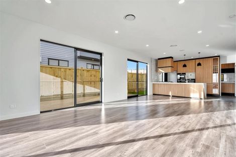 Photo of property in 14 Whawhaki Road, Beachlands, Auckland, 2018